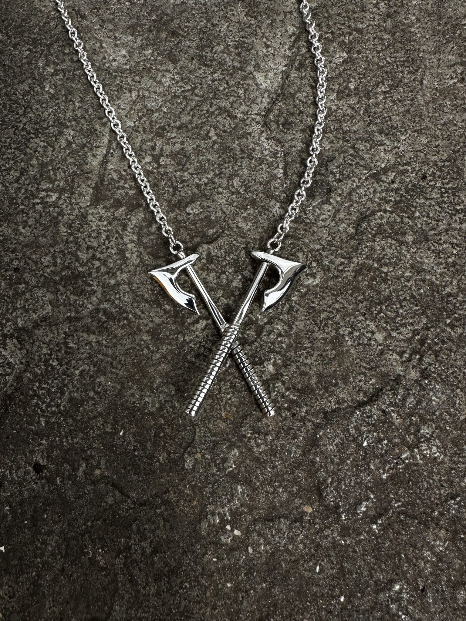 Crossed Axe Chain – Parabellumldn